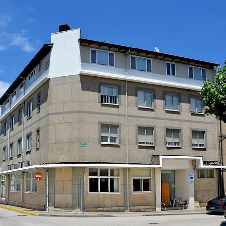 Hotel Hostal La Viuda Pobra De Trives Exteriér fotografie